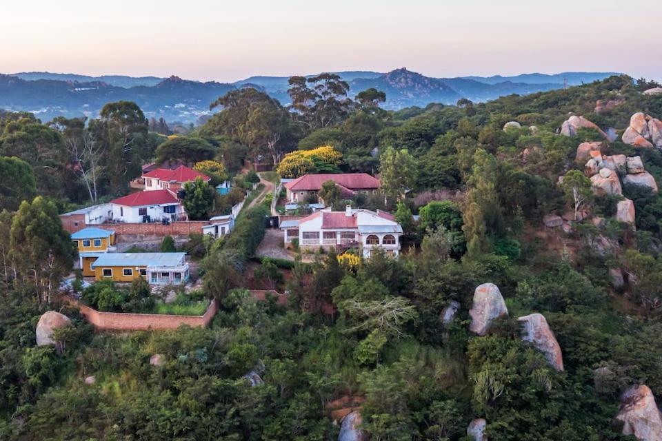 Hidden Valley Backpackers Iringa Exterior foto